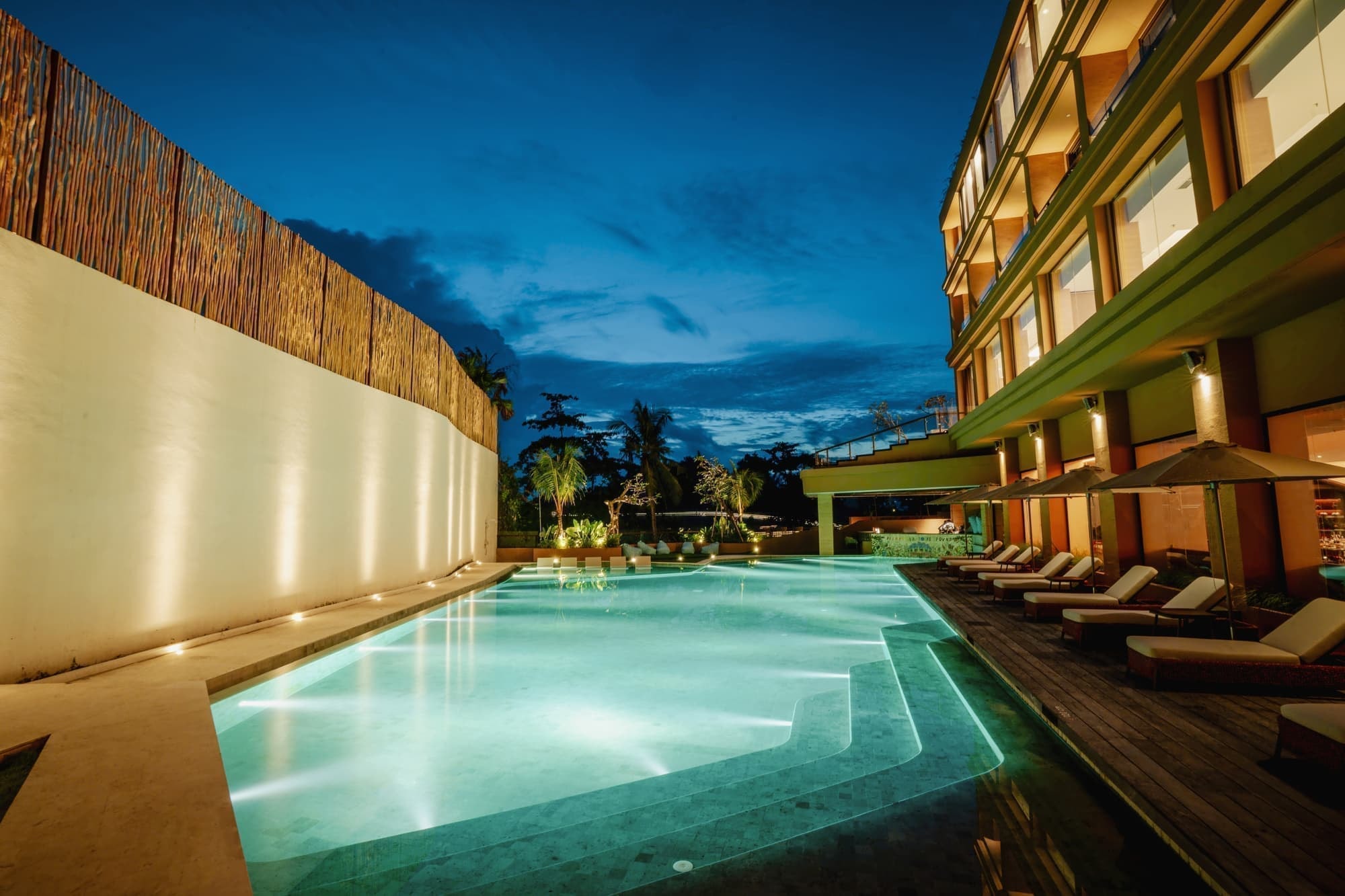 Swimming Pool Hero